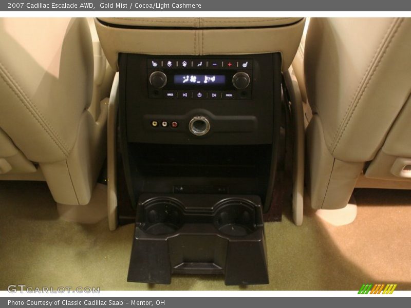 Gold Mist / Cocoa/Light Cashmere 2007 Cadillac Escalade AWD