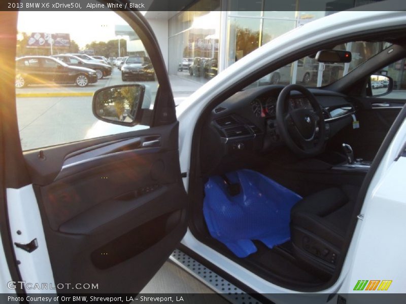 Alpine White / Black 2013 BMW X6 xDrive50i