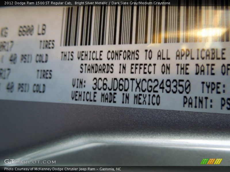 Bright Silver Metallic / Dark Slate Gray/Medium Graystone 2012 Dodge Ram 1500 ST Regular Cab
