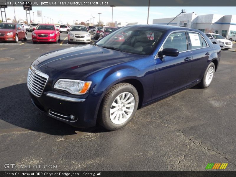 Front 3/4 View of 2013 300 