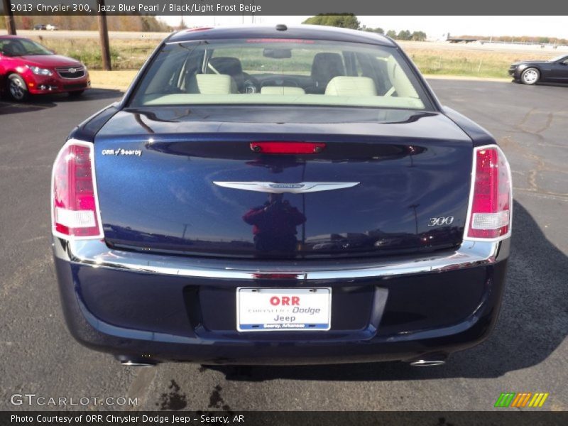 Jazz Blue Pearl / Black/Light Frost Beige 2013 Chrysler 300