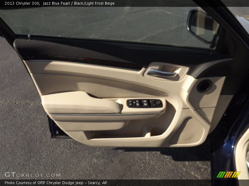Jazz Blue Pearl / Black/Light Frost Beige 2013 Chrysler 300