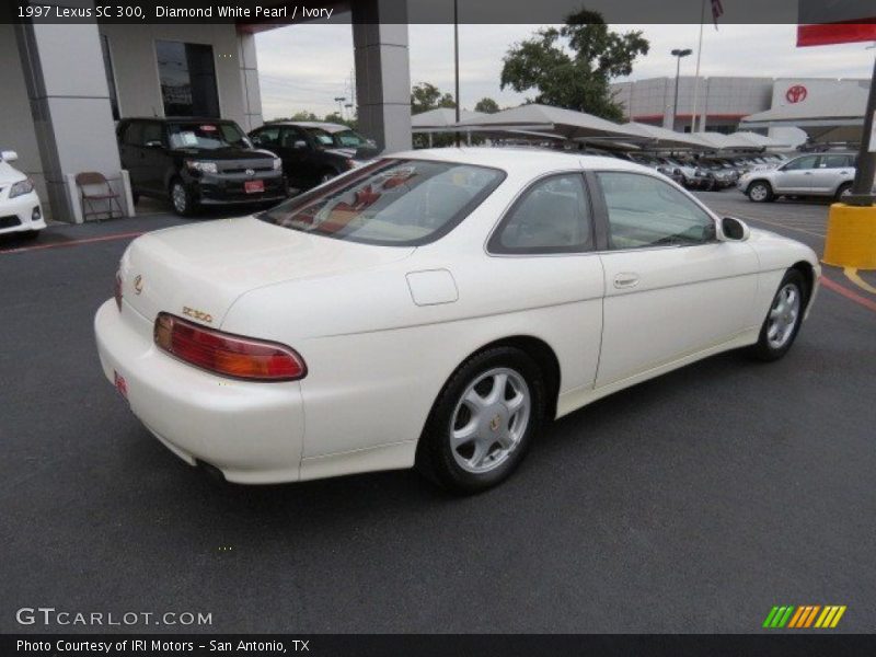 Diamond White Pearl / Ivory 1997 Lexus SC 300