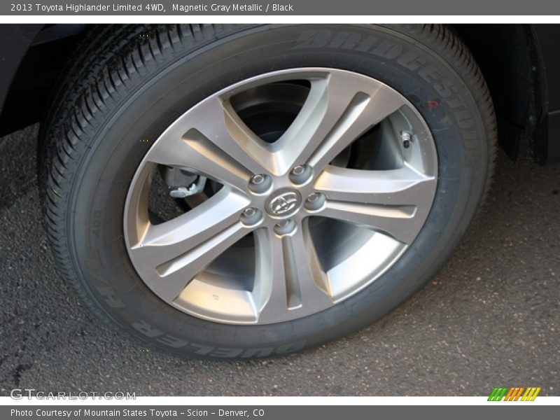 Magnetic Gray Metallic / Black 2013 Toyota Highlander Limited 4WD
