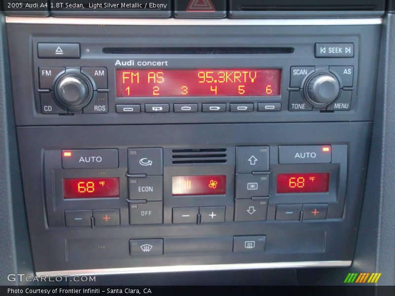 Light Silver Metallic / Ebony 2005 Audi A4 1.8T Sedan