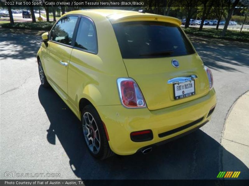 Giallo (Yellow) / Sport Tessuto Nero/Nero (Black/Black) 2012 Fiat 500 Sport