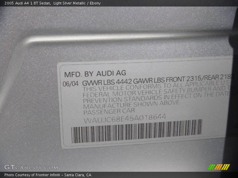 Light Silver Metallic / Ebony 2005 Audi A4 1.8T Sedan