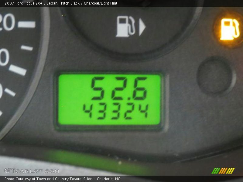 Pitch Black / Charcoal/Light Flint 2007 Ford Focus ZX4 S Sedan