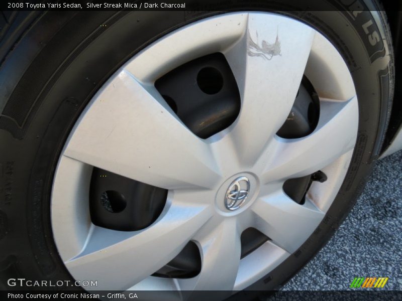 Silver Streak Mica / Dark Charcoal 2008 Toyota Yaris Sedan