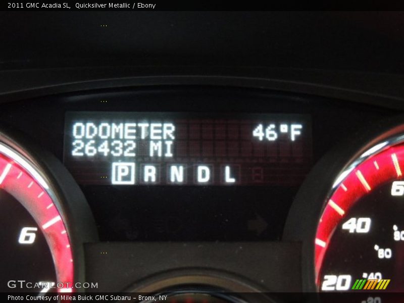 Quicksilver Metallic / Ebony 2011 GMC Acadia SL