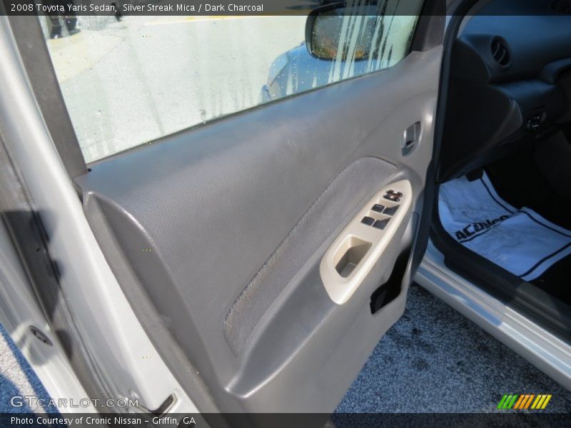 Silver Streak Mica / Dark Charcoal 2008 Toyota Yaris Sedan
