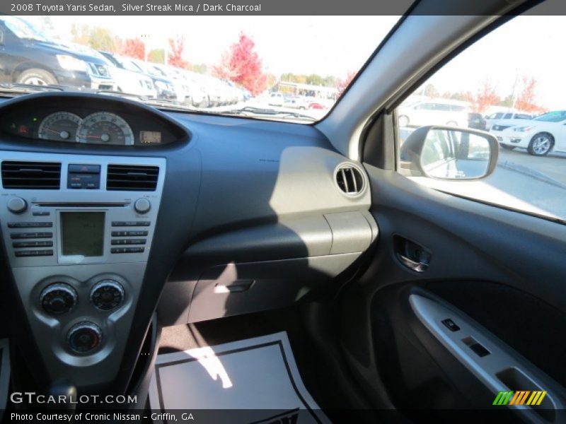 Silver Streak Mica / Dark Charcoal 2008 Toyota Yaris Sedan