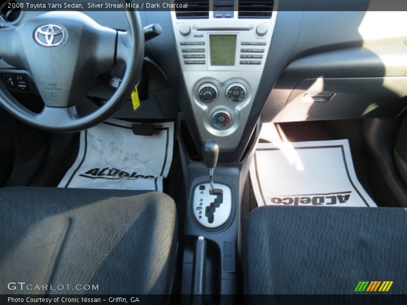 Silver Streak Mica / Dark Charcoal 2008 Toyota Yaris Sedan