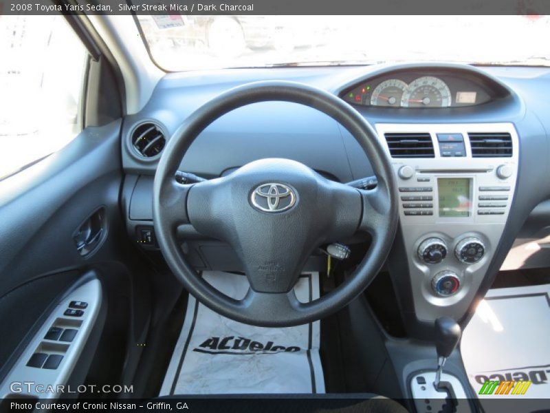 Silver Streak Mica / Dark Charcoal 2008 Toyota Yaris Sedan