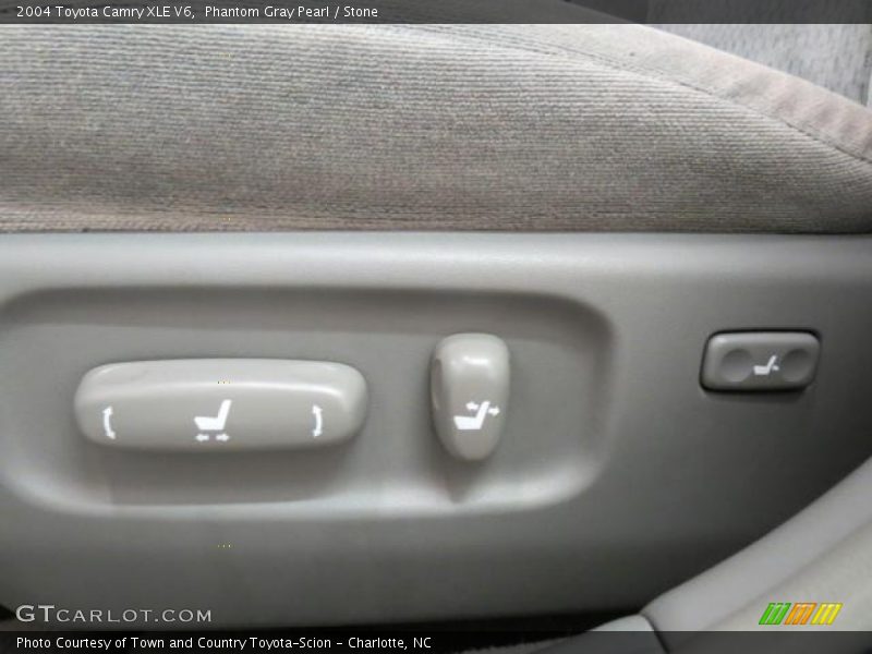 Phantom Gray Pearl / Stone 2004 Toyota Camry XLE V6