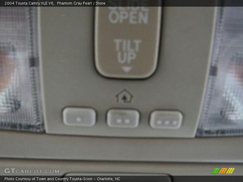 Phantom Gray Pearl / Stone 2004 Toyota Camry XLE V6