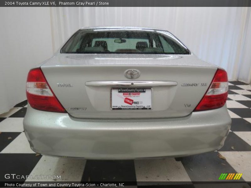 Phantom Gray Pearl / Stone 2004 Toyota Camry XLE V6