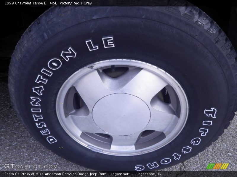 Victory Red / Gray 1999 Chevrolet Tahoe LT 4x4