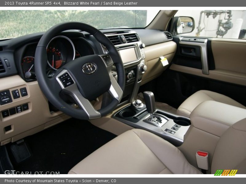 Blizzard White Pearl / Sand Beige Leather 2013 Toyota 4Runner SR5 4x4