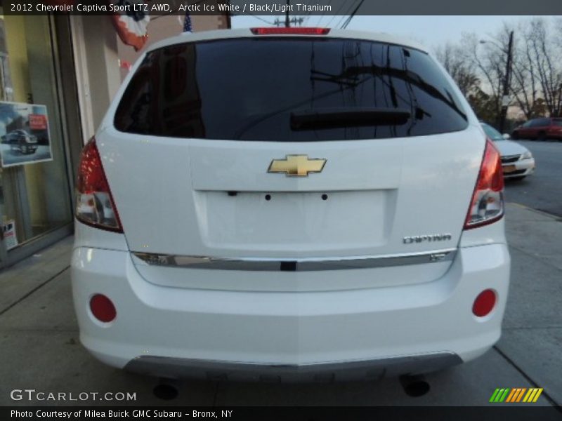 Arctic Ice White / Black/Light Titanium 2012 Chevrolet Captiva Sport LTZ AWD