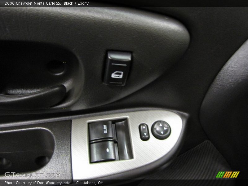 Black / Ebony 2006 Chevrolet Monte Carlo SS