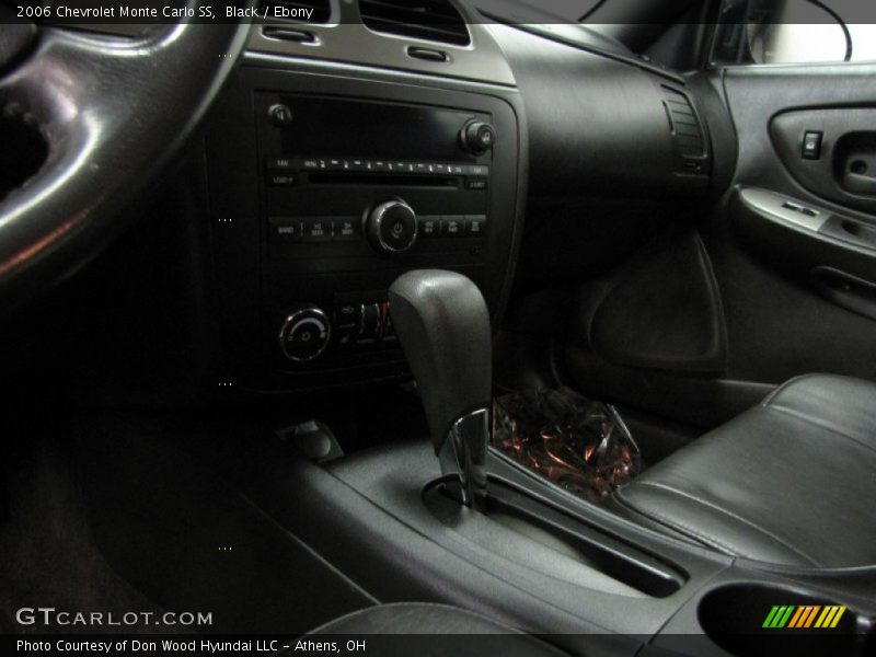 Black / Ebony 2006 Chevrolet Monte Carlo SS