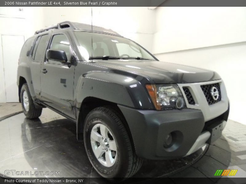 Silverton Blue Pearl / Graphite 2006 Nissan Pathfinder LE 4x4