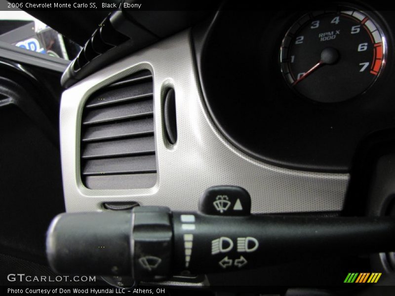 Black / Ebony 2006 Chevrolet Monte Carlo SS