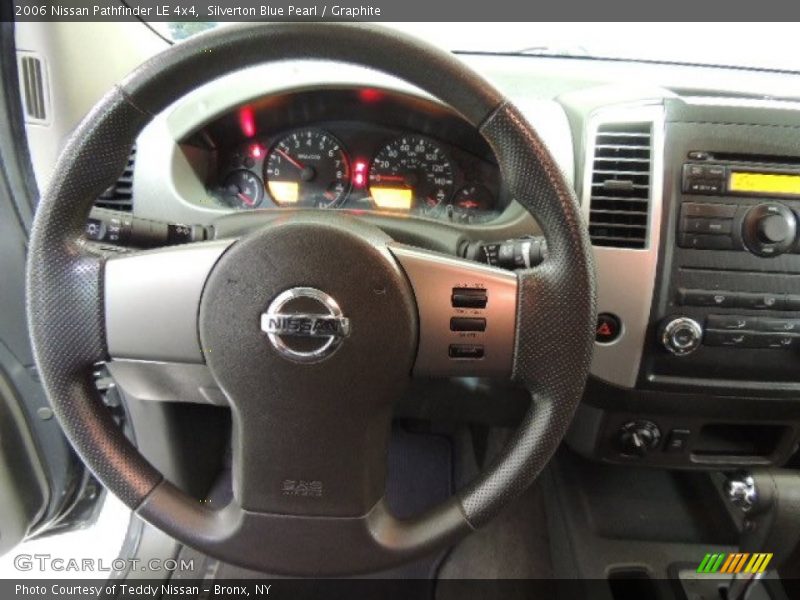 Silverton Blue Pearl / Graphite 2006 Nissan Pathfinder LE 4x4