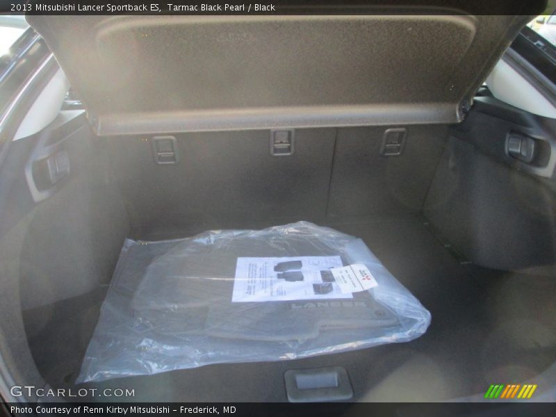 Tarmac Black Pearl / Black 2013 Mitsubishi Lancer Sportback ES