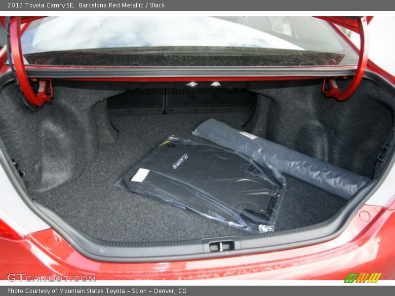 Barcelona Red Metallic / Black 2012 Toyota Camry SE