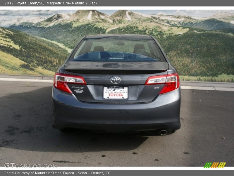 Magnetic Gray Metallic / Black 2012 Toyota Camry SE