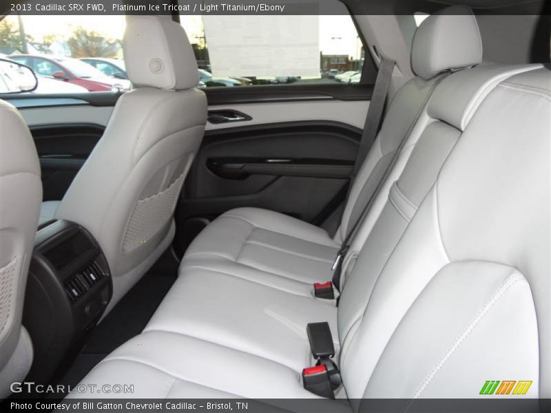 Platinum Ice Tricoat / Light Titanium/Ebony 2013 Cadillac SRX FWD