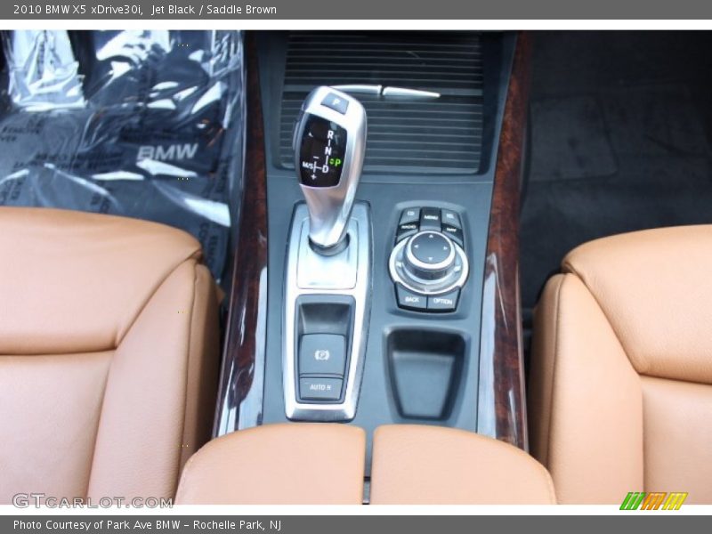 Jet Black / Saddle Brown 2010 BMW X5 xDrive30i