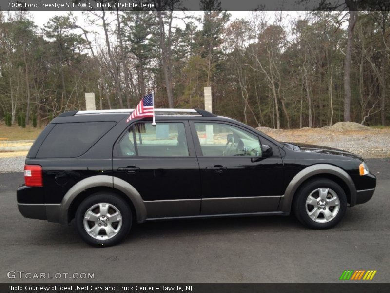 Black / Pebble Beige 2006 Ford Freestyle SEL AWD