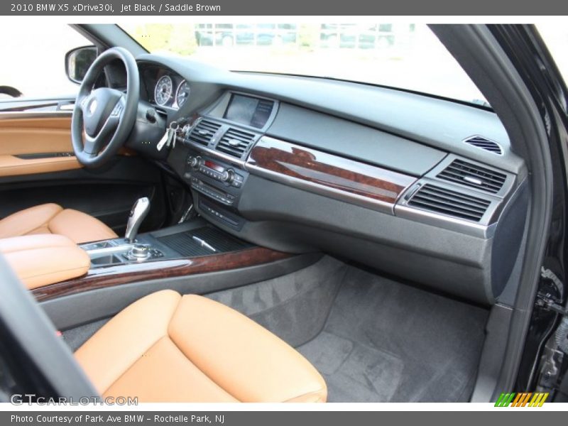 Jet Black / Saddle Brown 2010 BMW X5 xDrive30i