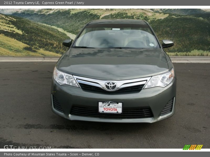 Cypress Green Pearl / Ivory 2012 Toyota Camry LE