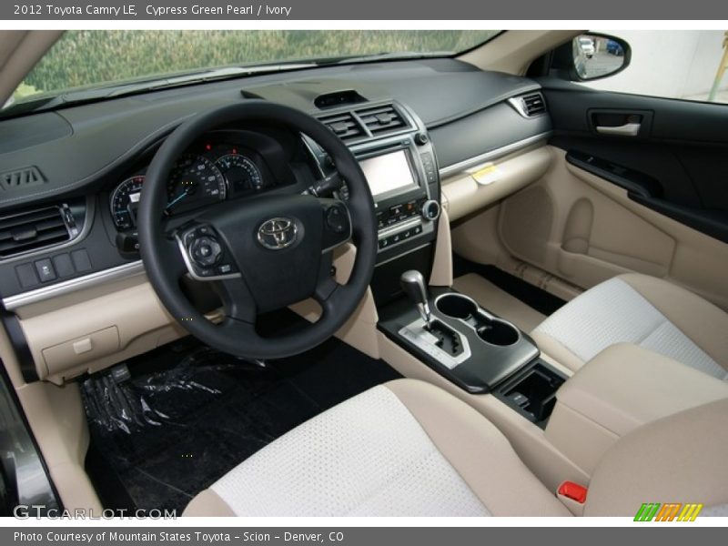 Cypress Green Pearl / Ivory 2012 Toyota Camry LE