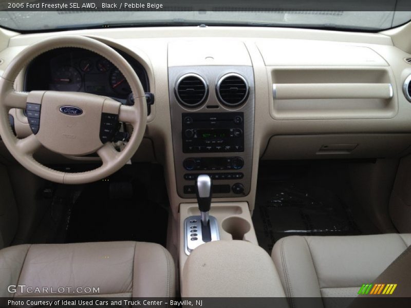 Black / Pebble Beige 2006 Ford Freestyle SEL AWD