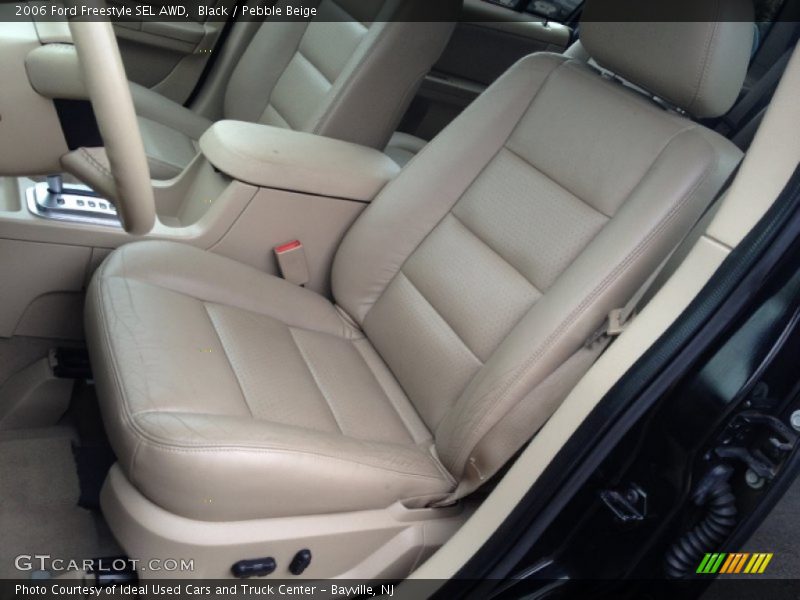 Black / Pebble Beige 2006 Ford Freestyle SEL AWD