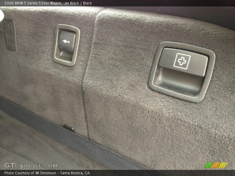 Jet Black / Black 2006 BMW 5 Series 530xi Wagon