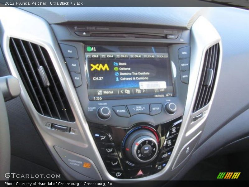Ultra Black / Black 2013 Hyundai Veloster