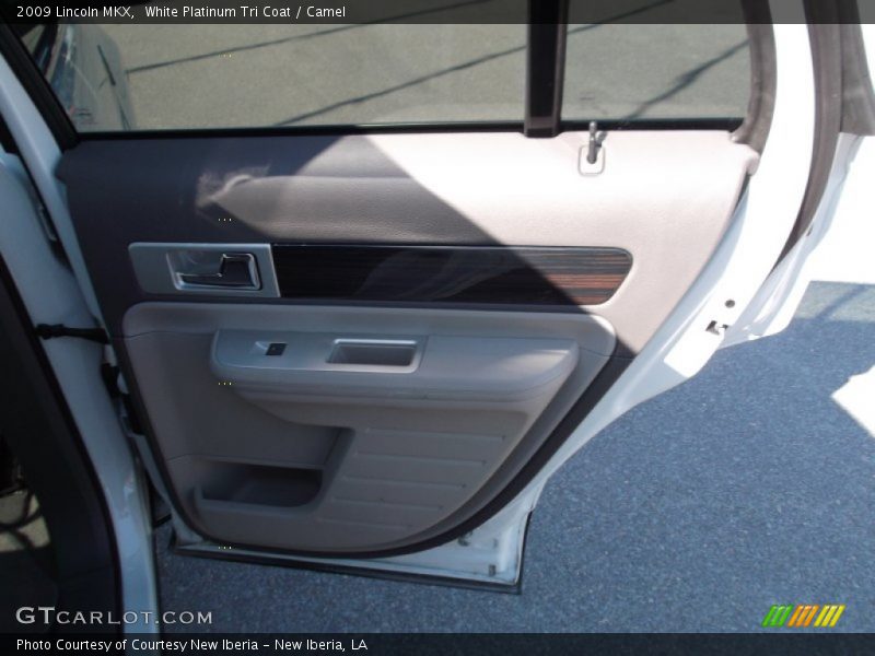 White Platinum Tri Coat / Camel 2009 Lincoln MKX