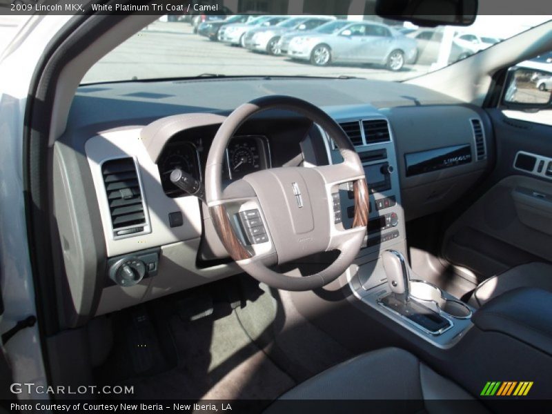 White Platinum Tri Coat / Camel 2009 Lincoln MKX
