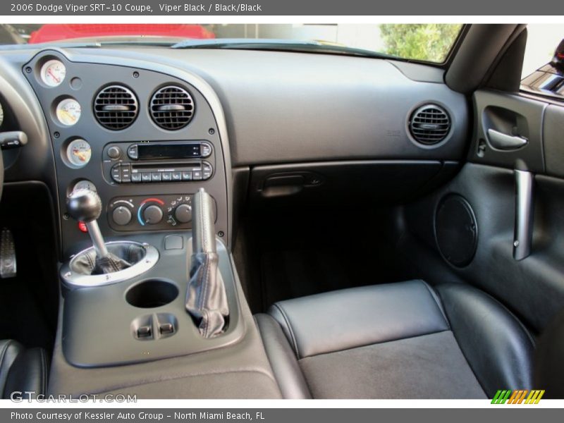 Viper Black / Black/Black 2006 Dodge Viper SRT-10 Coupe