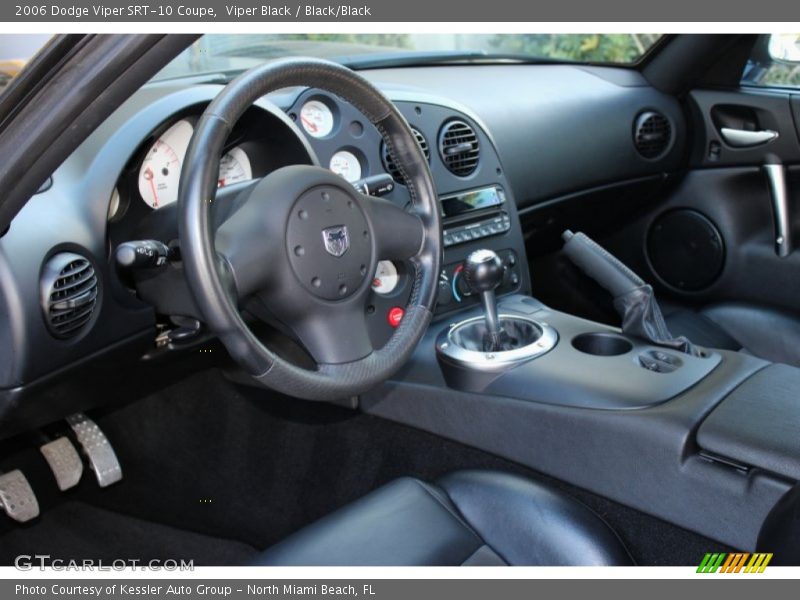 Black/Black Interior - 2006 Viper SRT-10 Coupe 