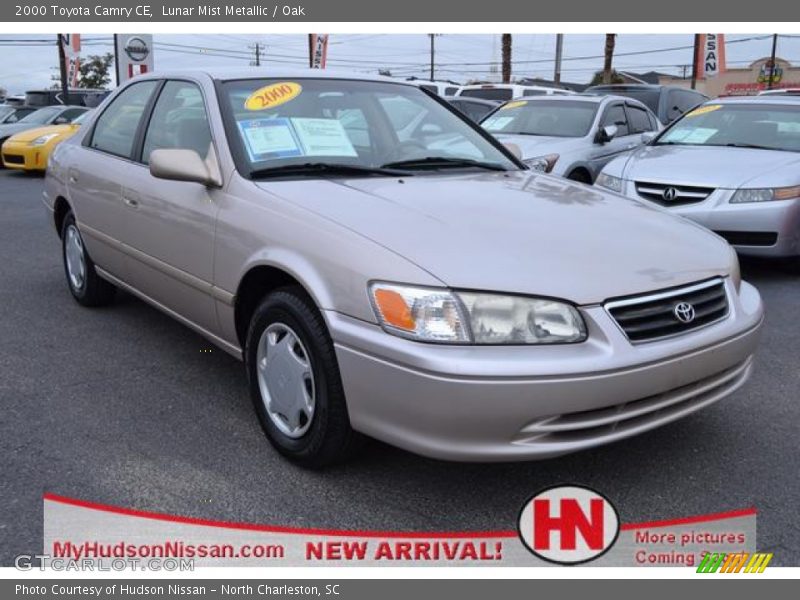 Lunar Mist Metallic / Oak 2000 Toyota Camry CE