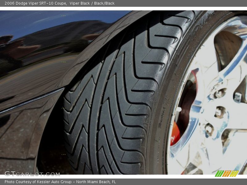 Viper Black / Black/Black 2006 Dodge Viper SRT-10 Coupe