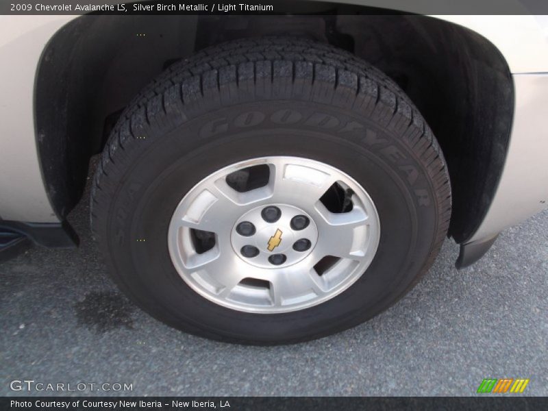 Silver Birch Metallic / Light Titanium 2009 Chevrolet Avalanche LS