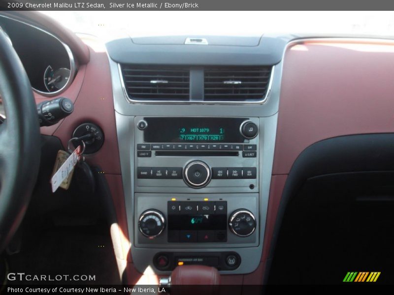Silver Ice Metallic / Ebony/Brick 2009 Chevrolet Malibu LTZ Sedan